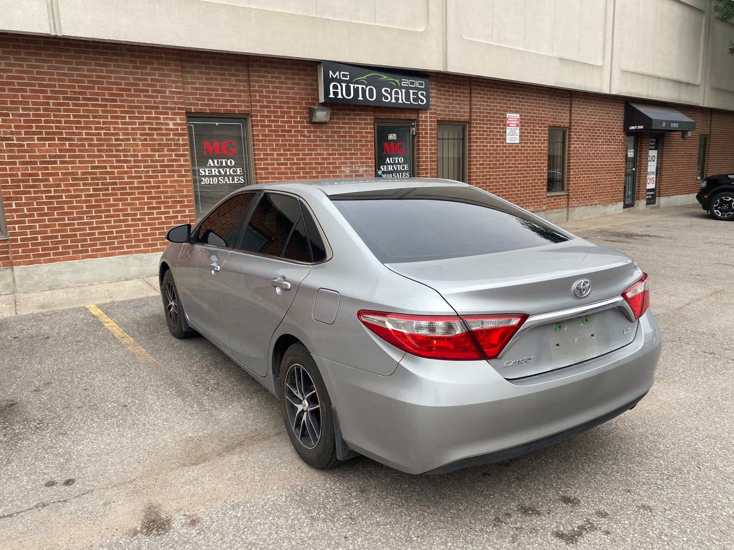 TOYOTA CAMRY 2015