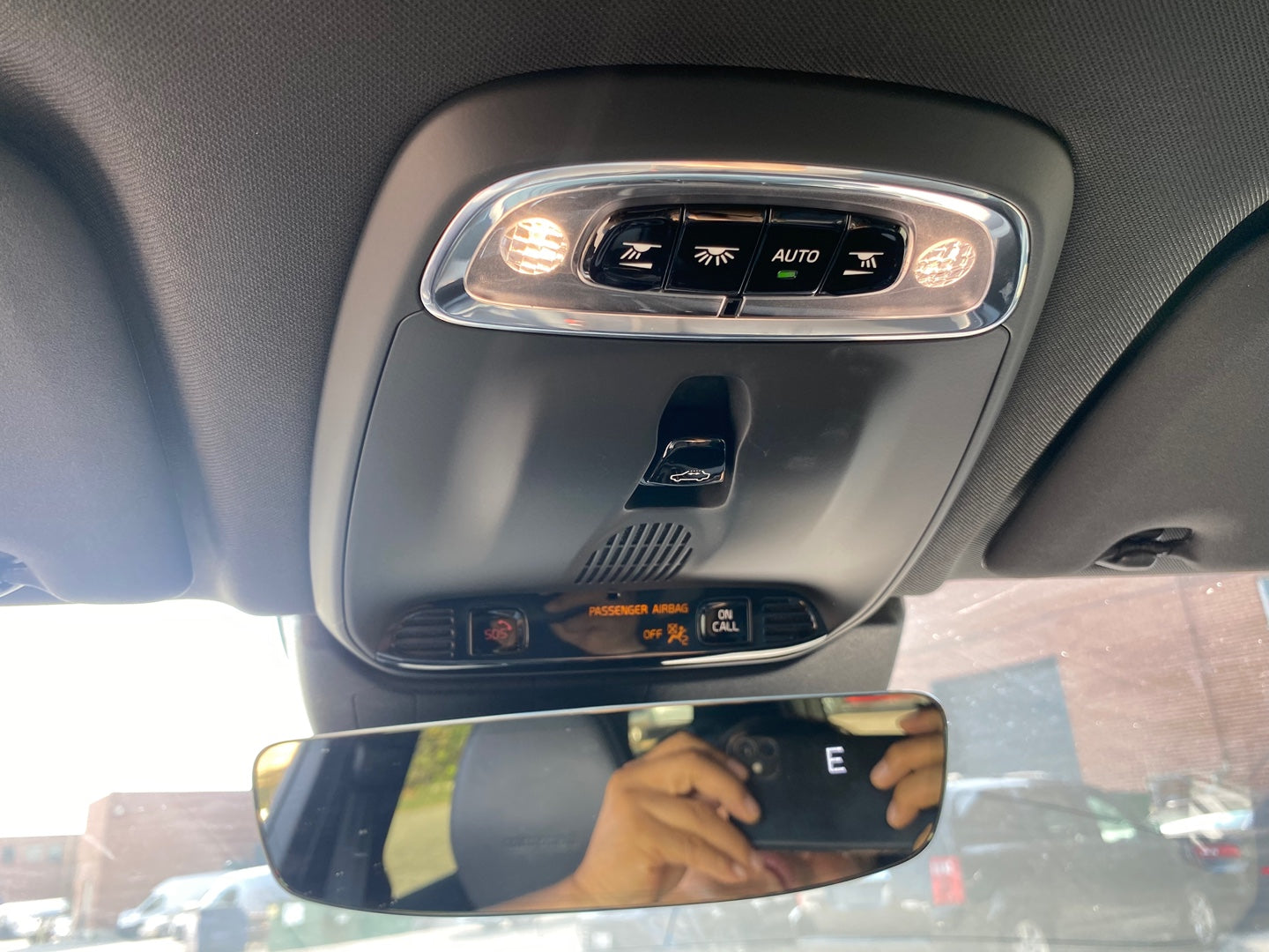 VOLVO XC60 2019
