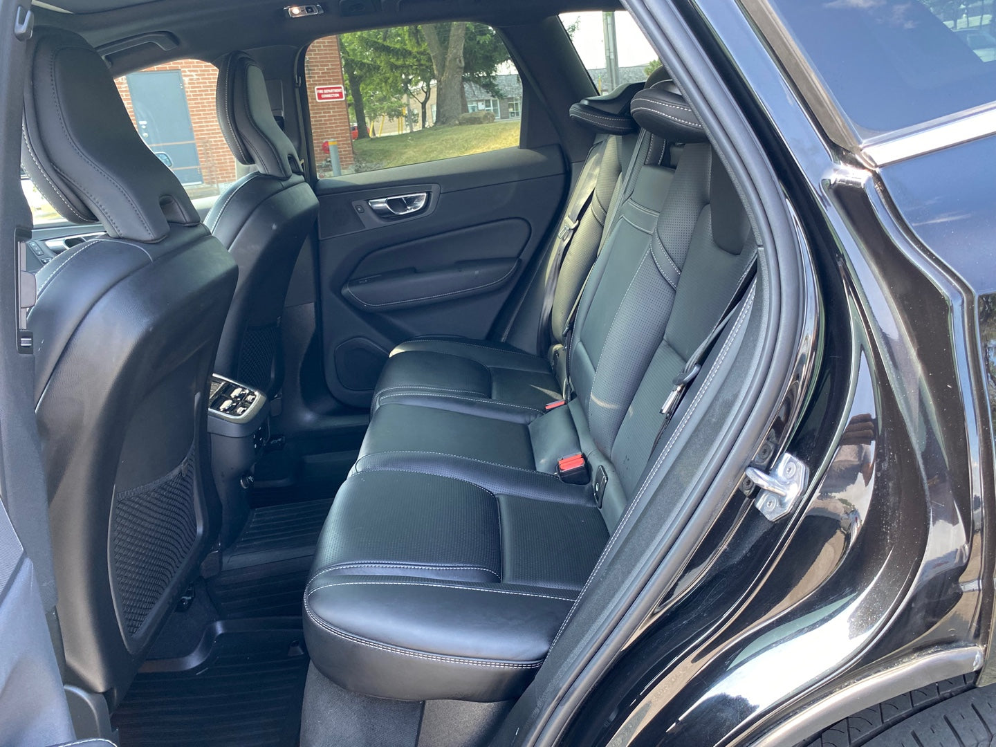 VOLVO XC60 2019