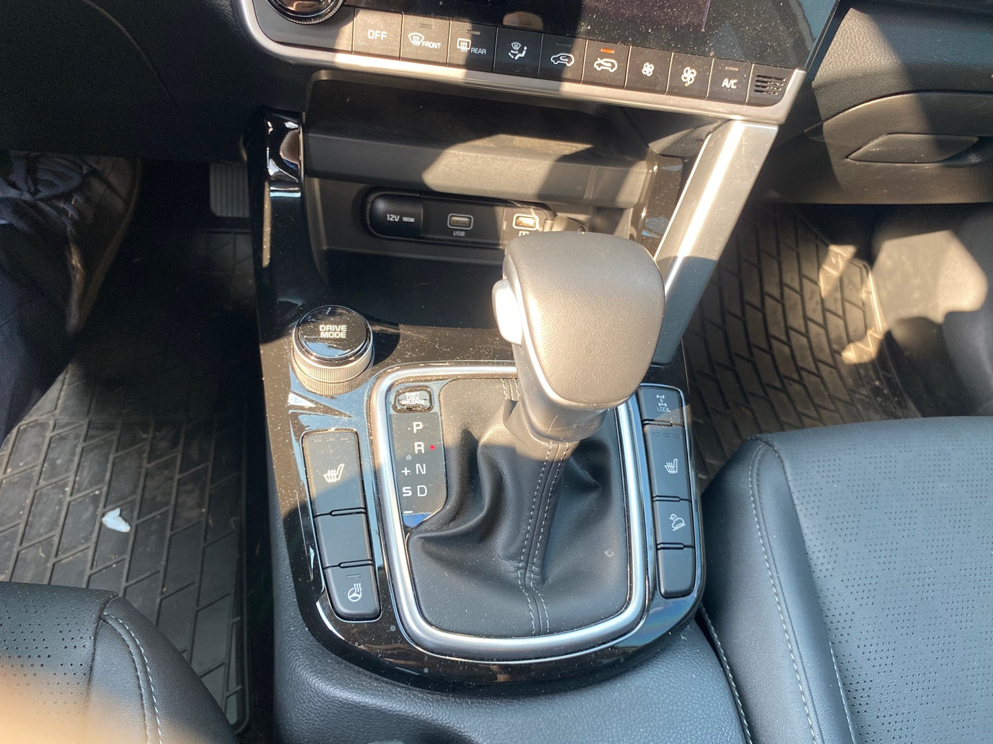 KIA SELTOS 2023