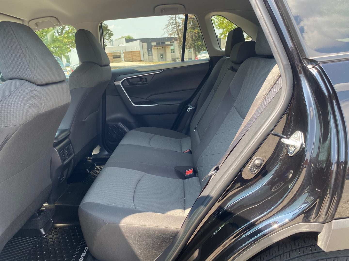 TOYOTA RAV4 2022
