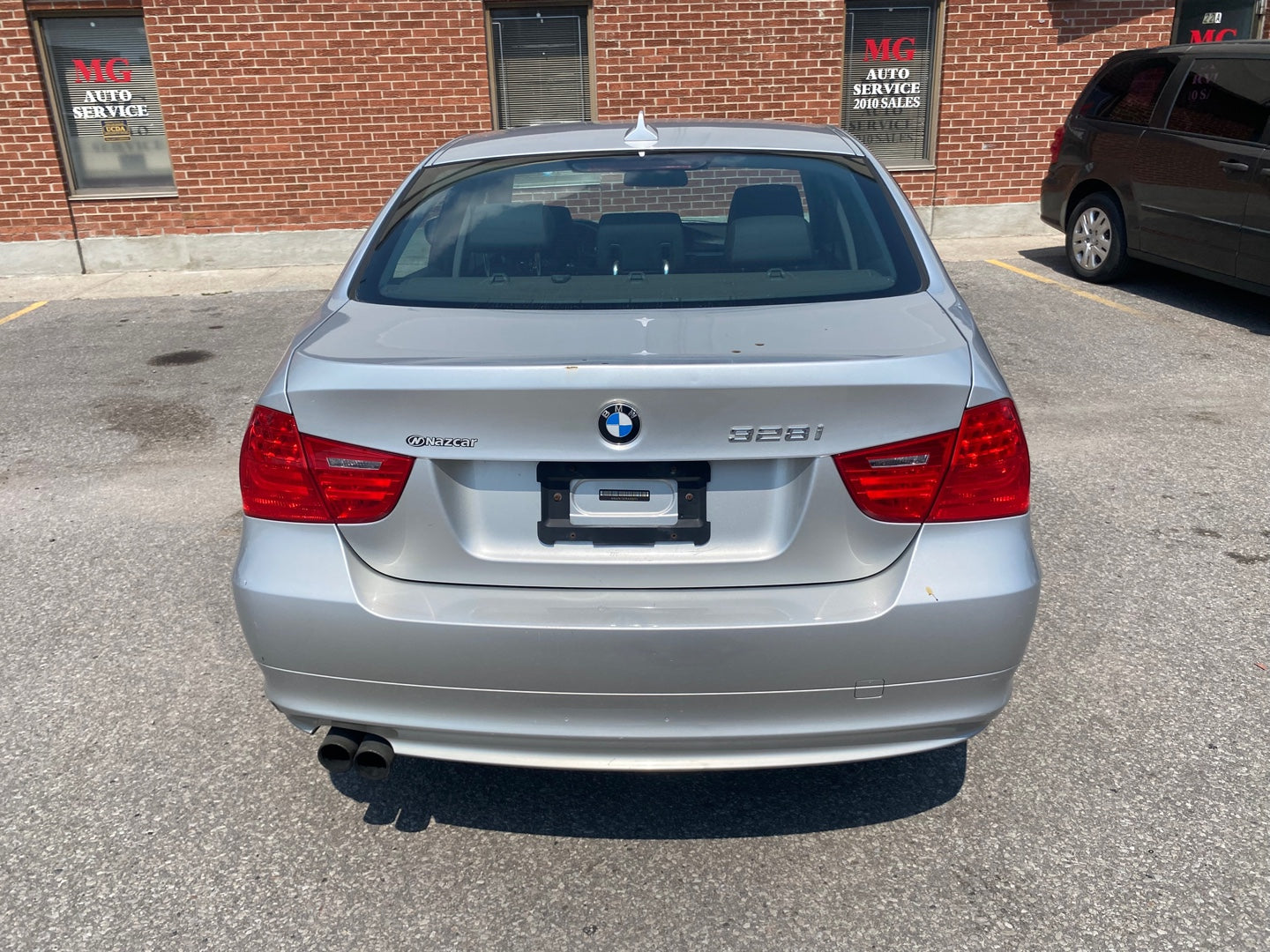 BMW 328I 2009