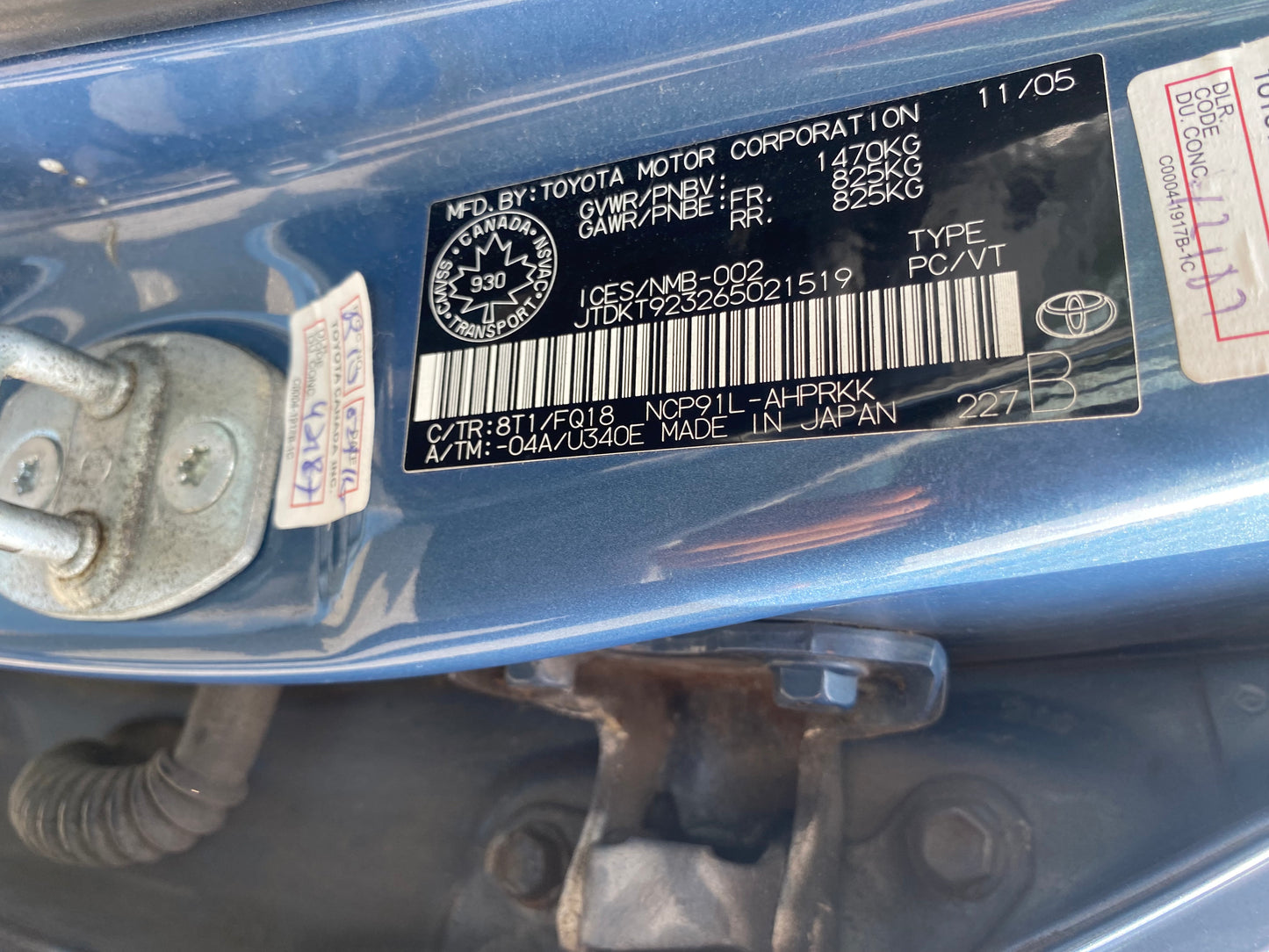TOYOTA YARIS 2006
