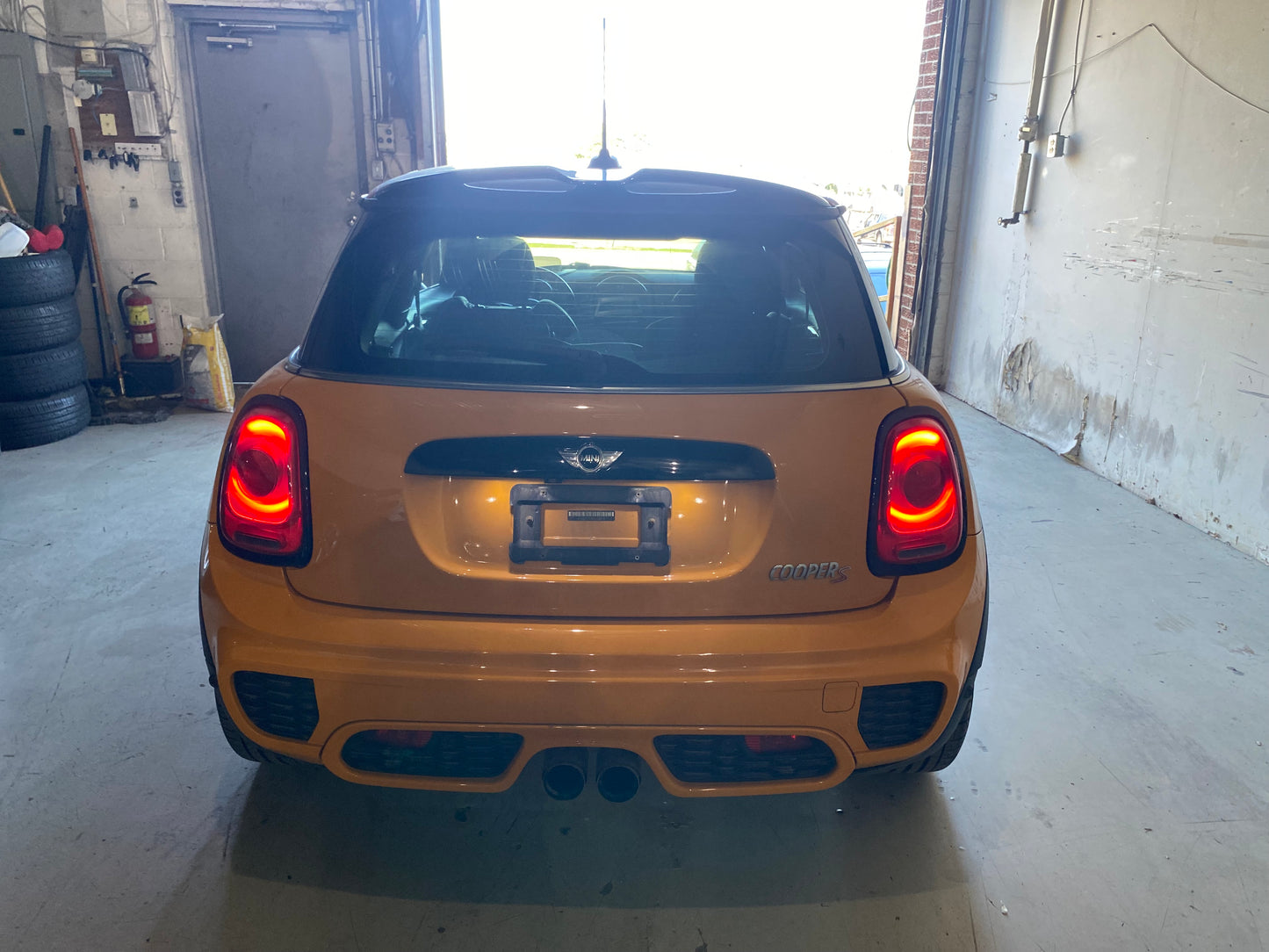 MINI COOPERS 2017
