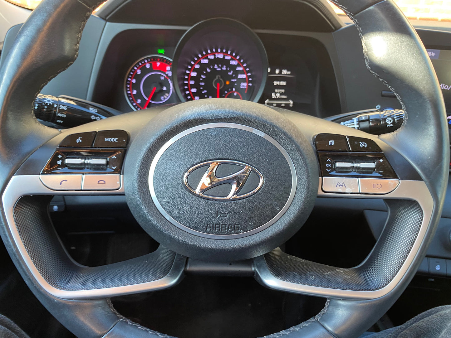 HYUNDAI ELANTRA 2023