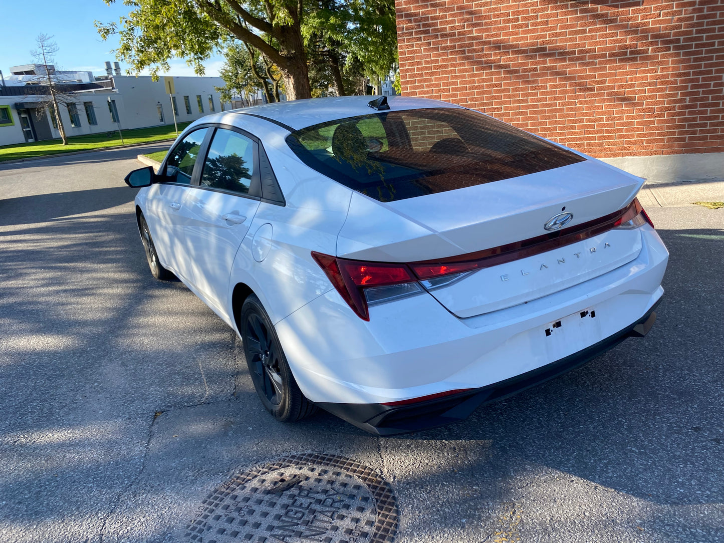 HYUNDAI ELANTRA 2023