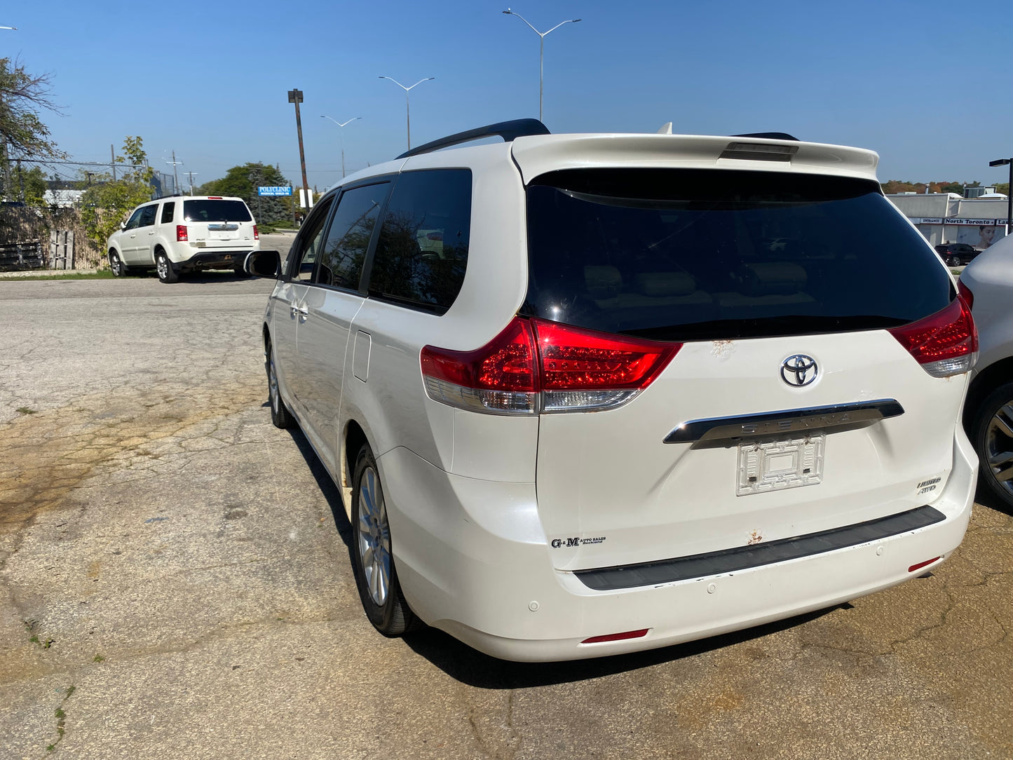 TOYOTA SIENNA 2011