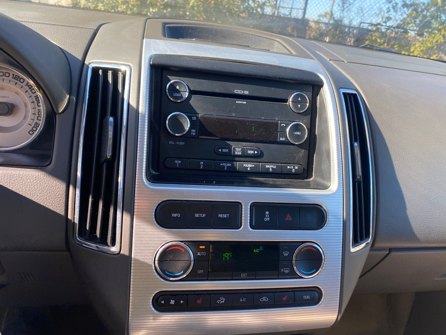 FORD EDGE 2010