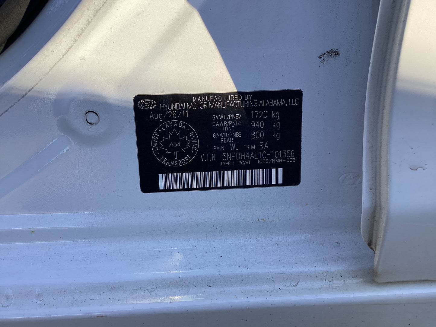 HYUNDAI ELANTRA 2012