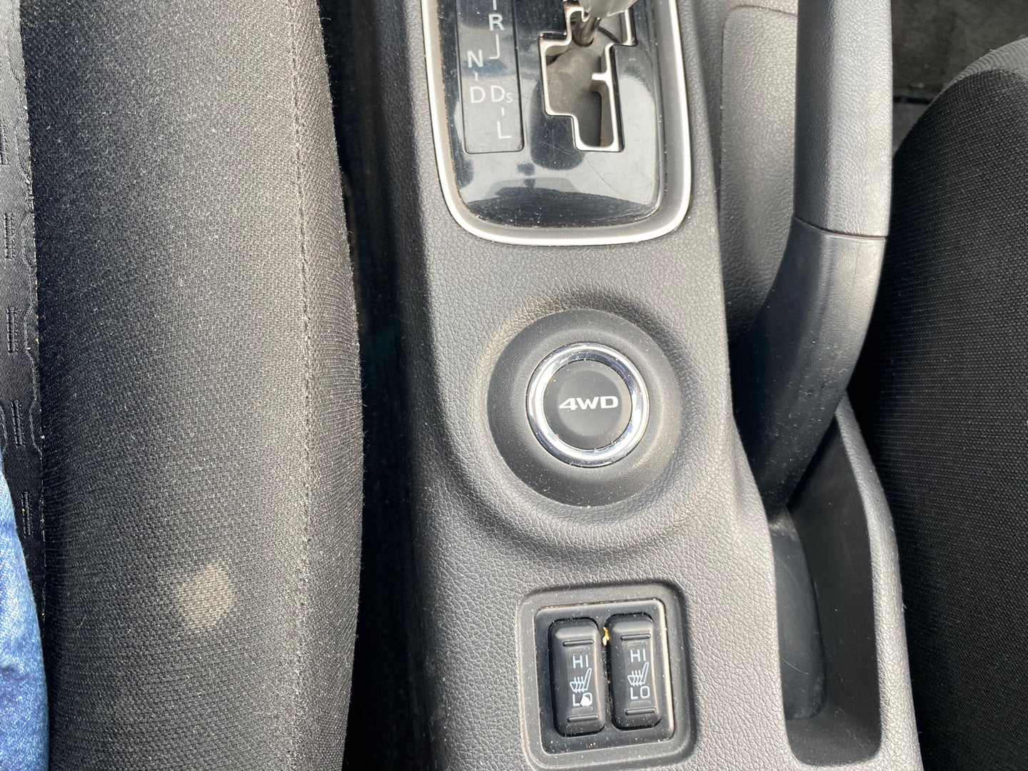 MITSUBISHI OUTLANDER 2014