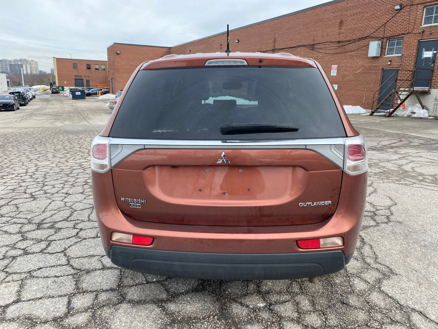 MITSUBISHI OUTLANDER 2014