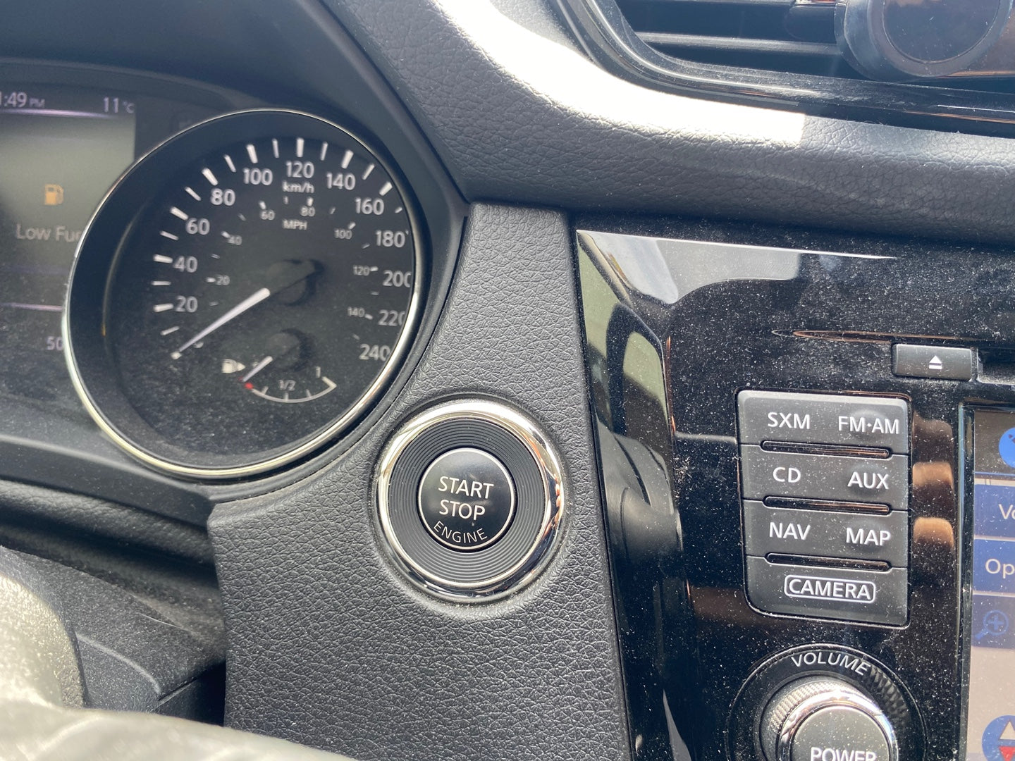 NISSAN QASHQAI 2018