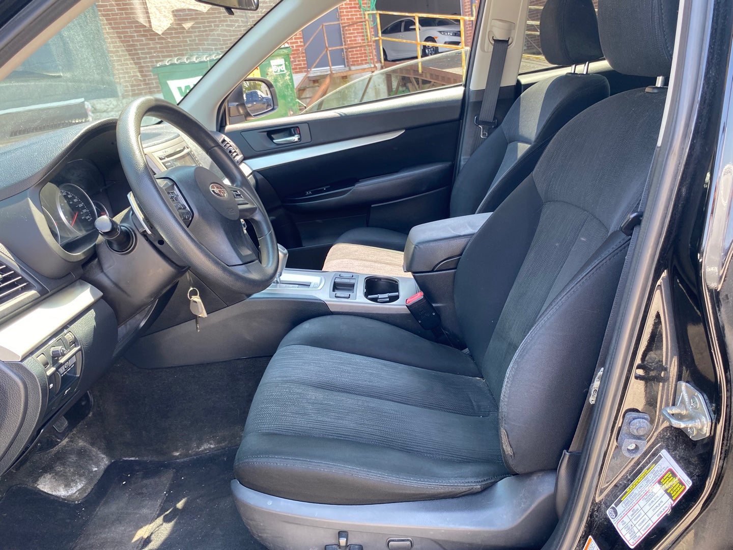 SUBARU OUTBACK 2013