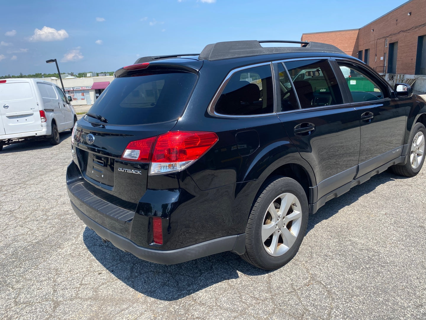 SUBARU OUTBACK 2013