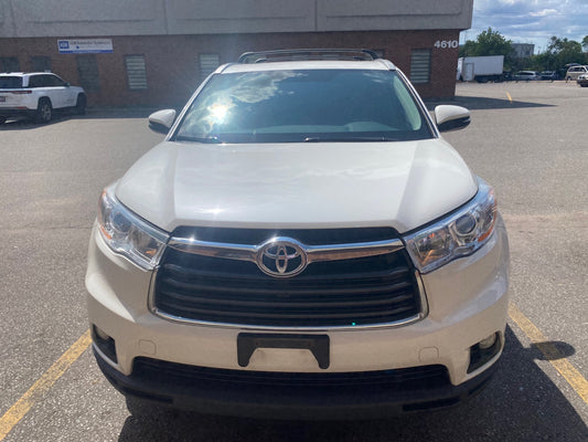 TOYOTA HIGHLANDER