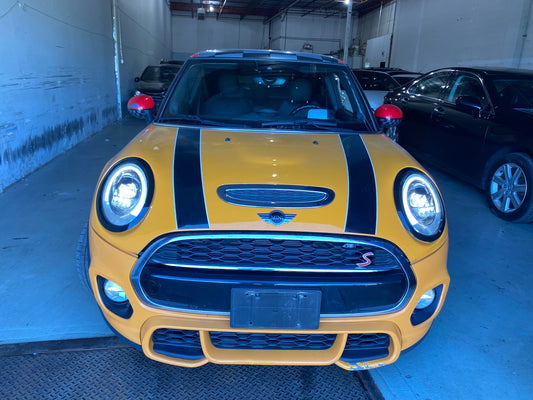 MINI COOPERS 2017