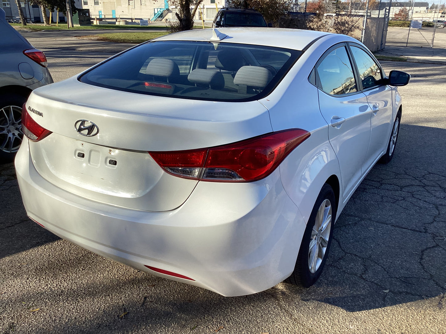 HYUNDAI ELANTRA 2012