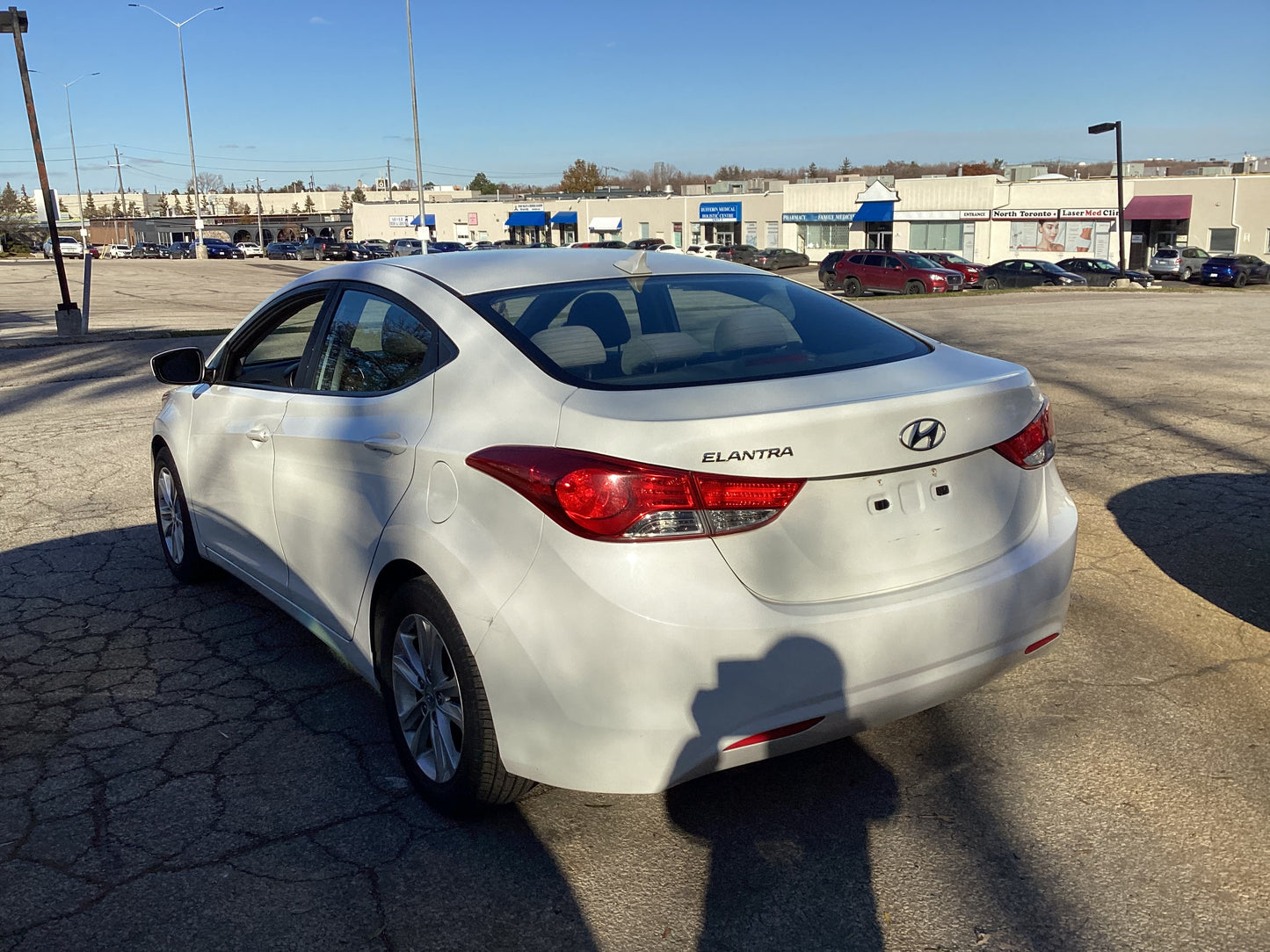 HYUNDAI ELANTRA 2012