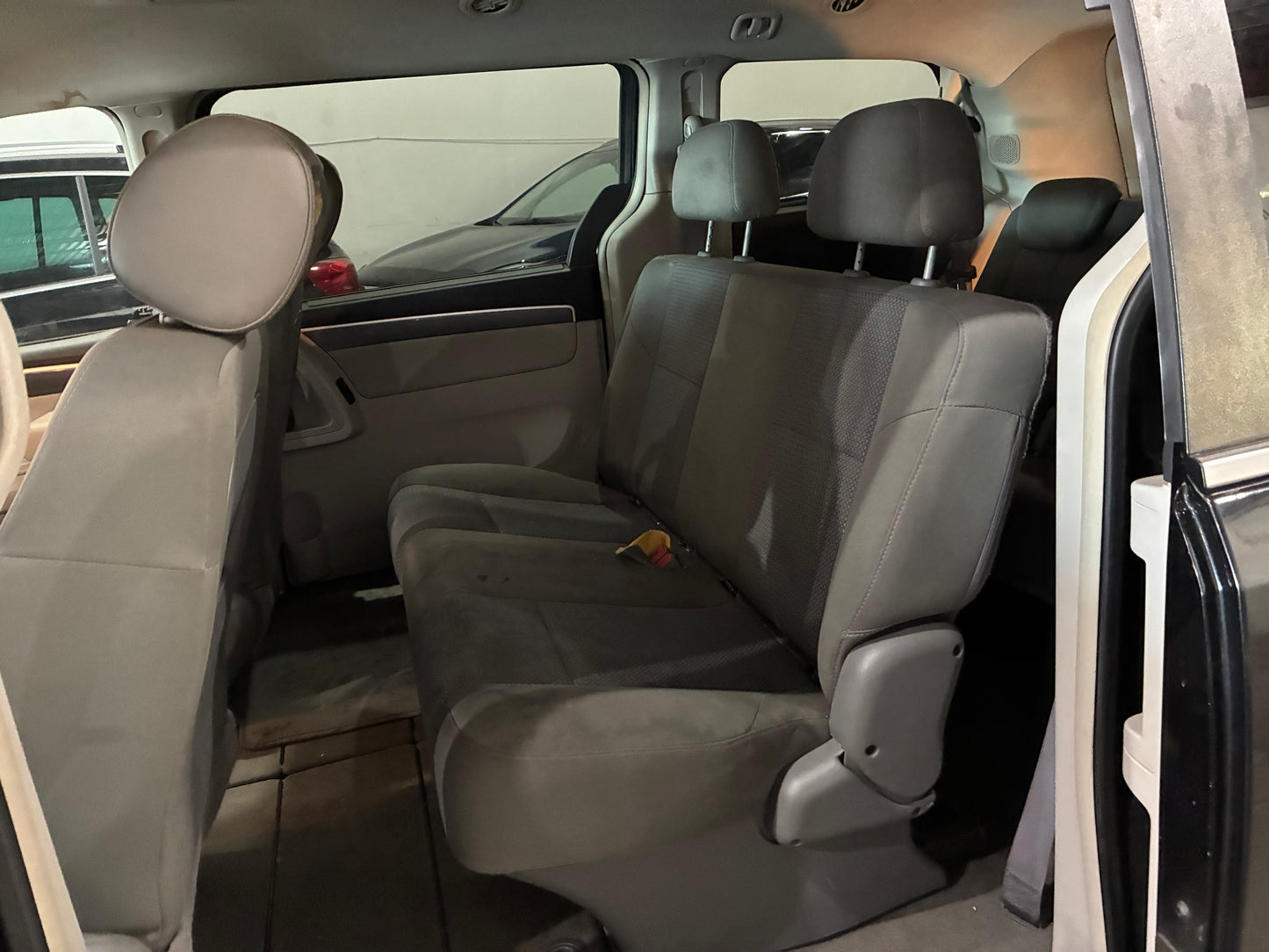 VOLKSWAGEN ROUTAN 2010