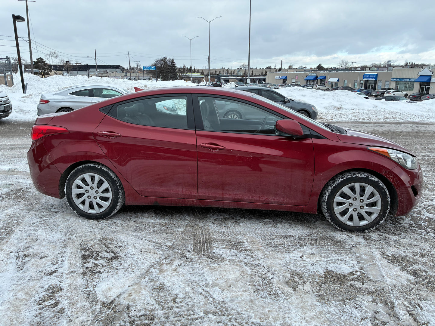 HYUNDAI ELANTRA 2013