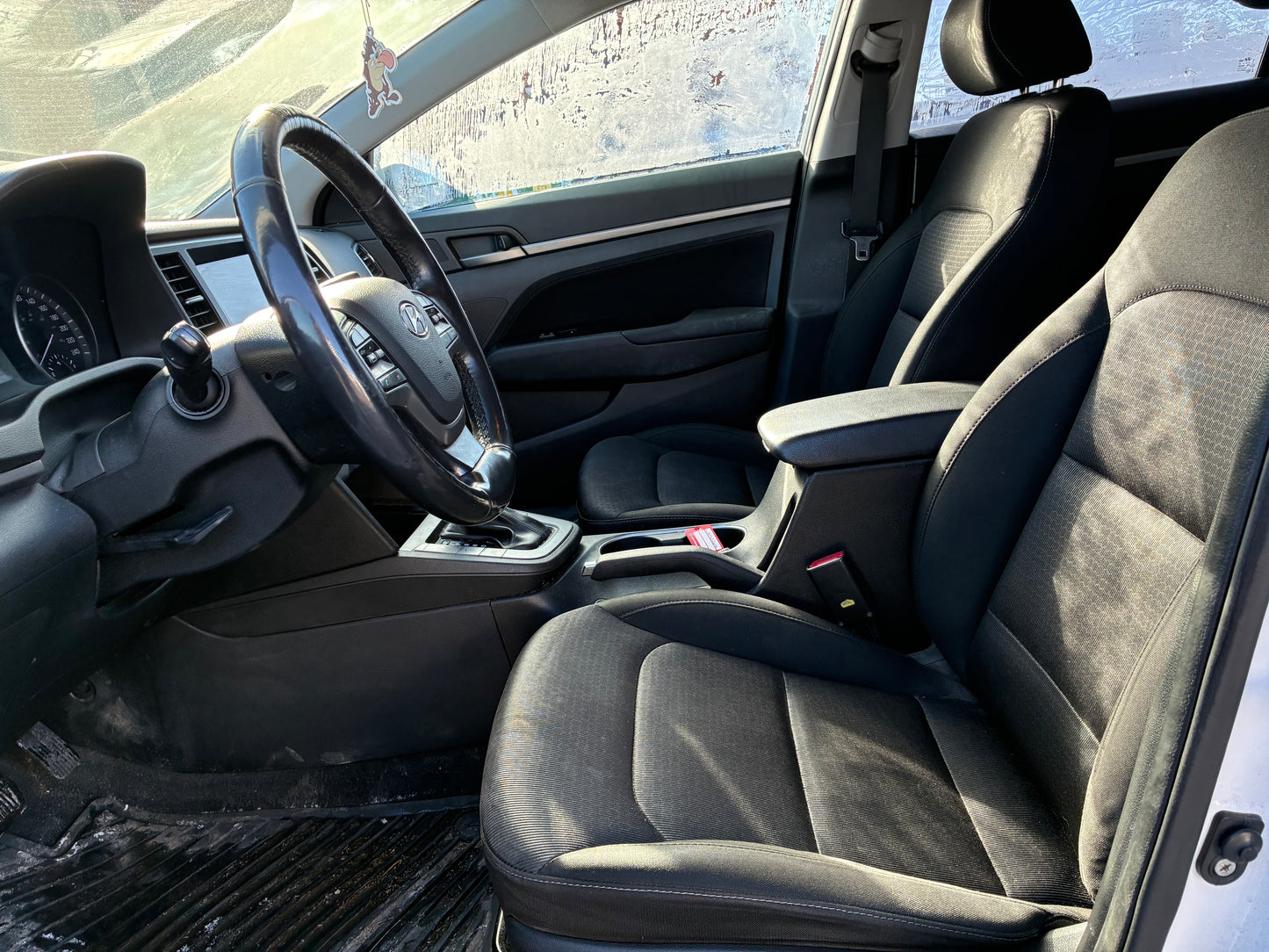 HYUNDAI ELANTRA 2018