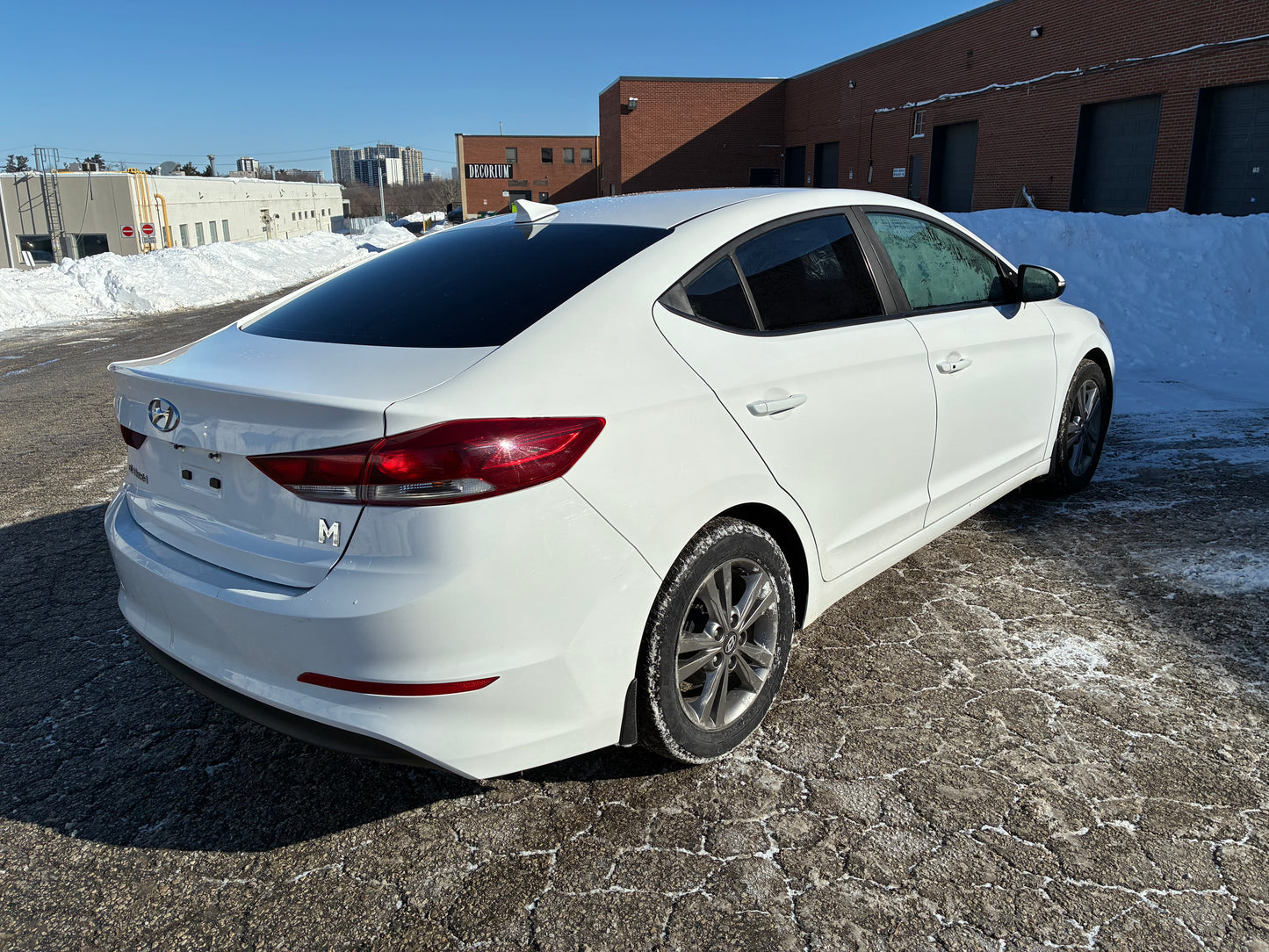 HYUNDAI ELANTRA 2018