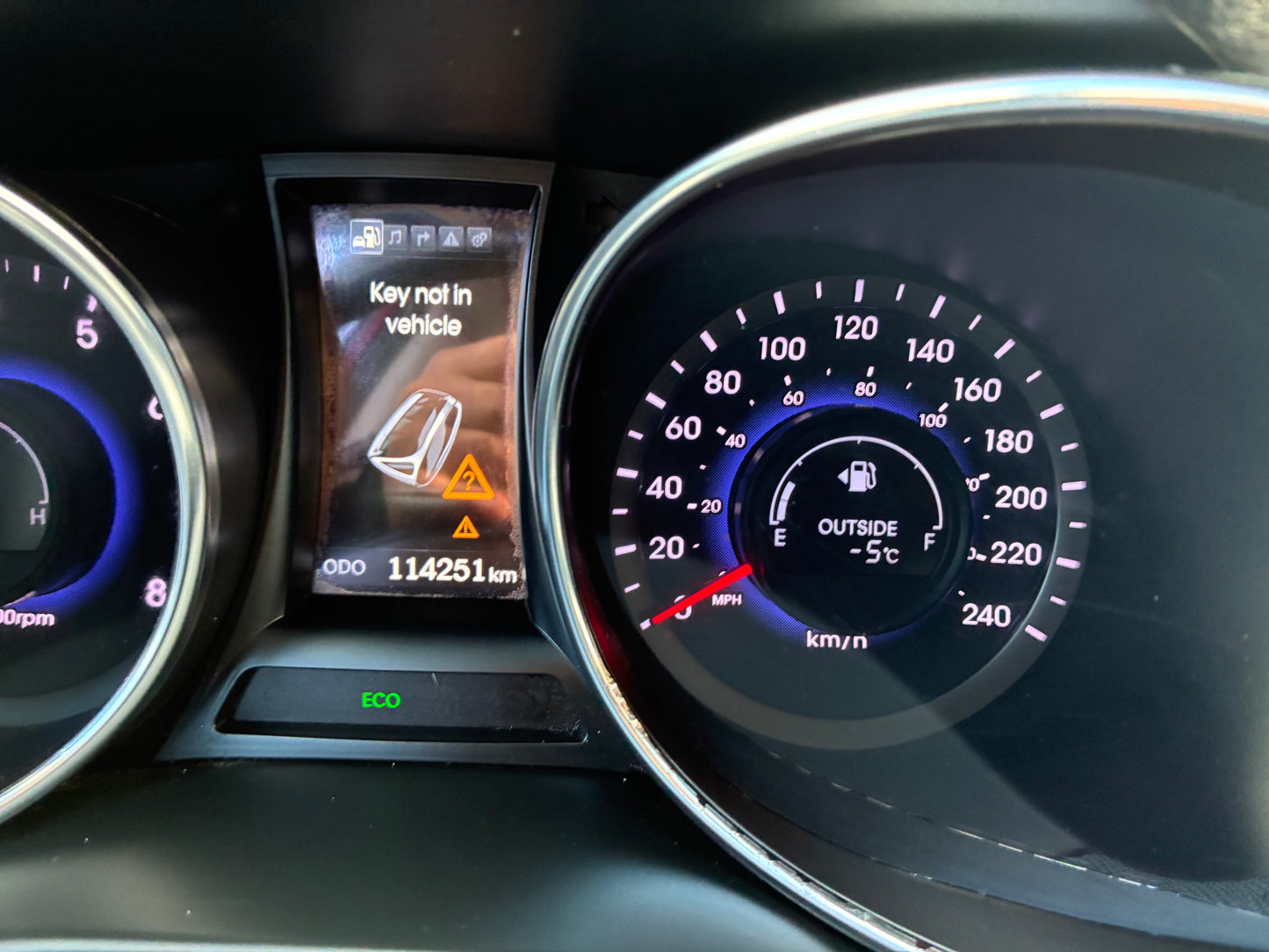 HYUNDAI SANTAFE 2015