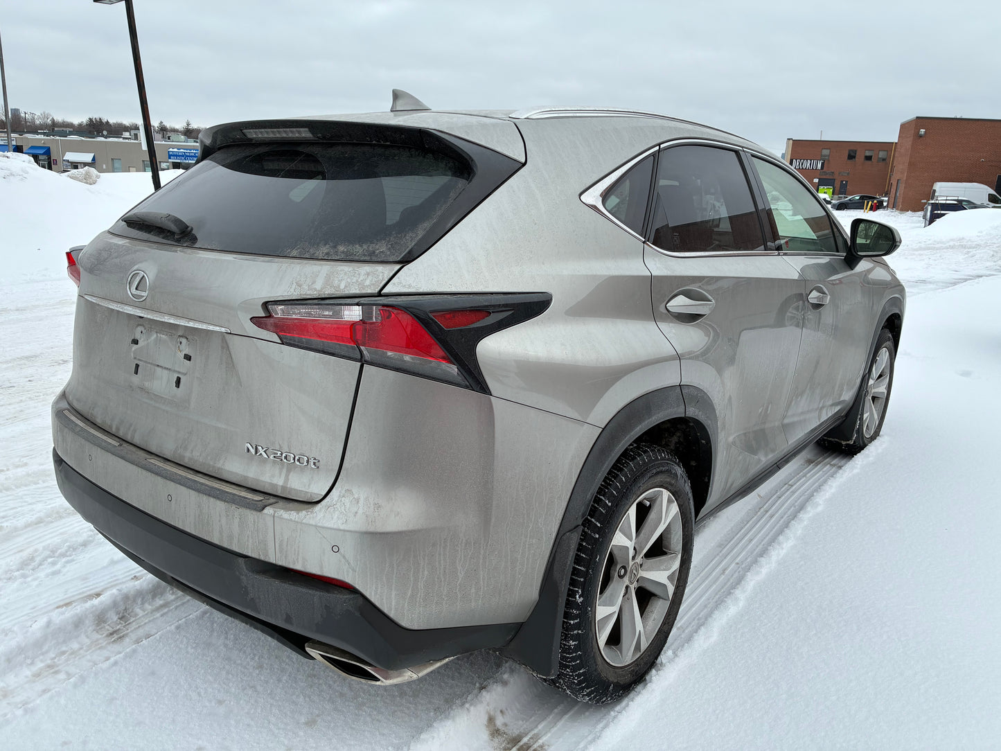 LEXUS NX200T 2016