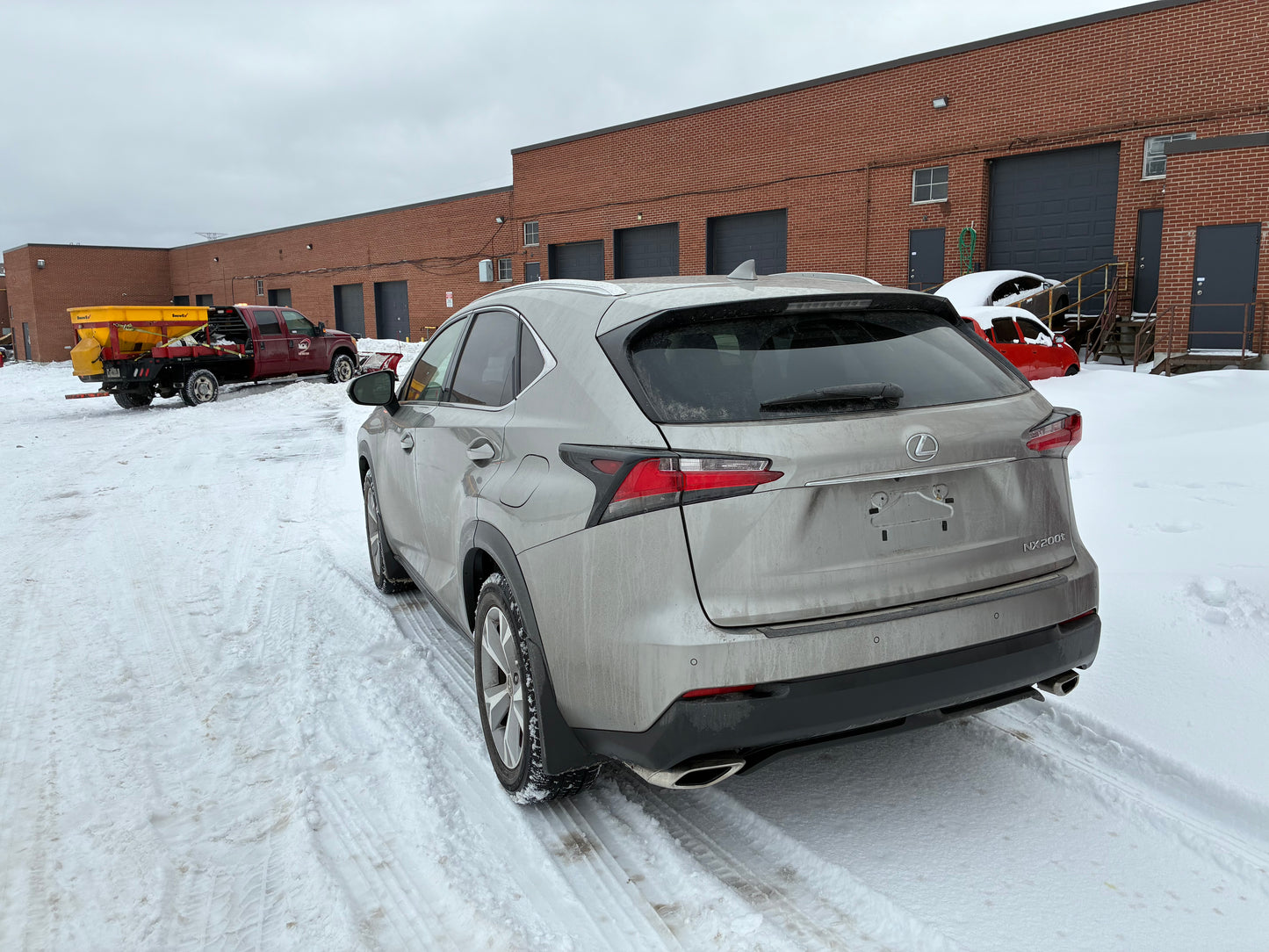 LEXUS NX200T 2016