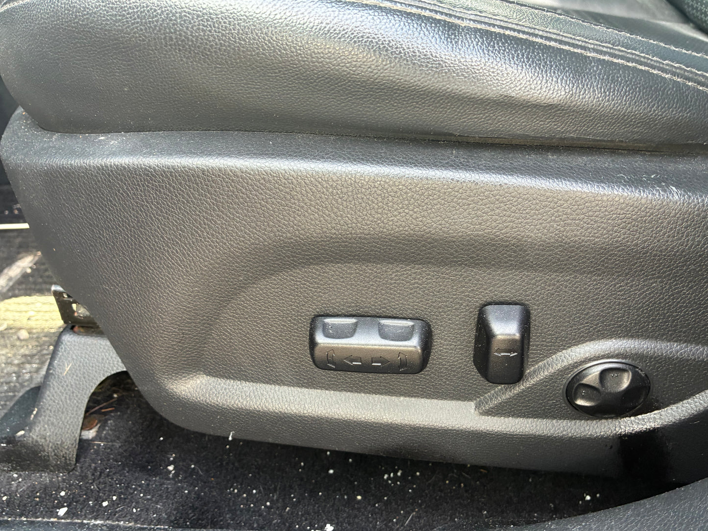 HYUNDAI SANTAFE 2015