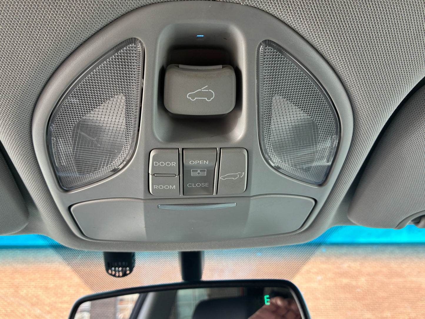 HYUNDAI SANTAFE 2015
