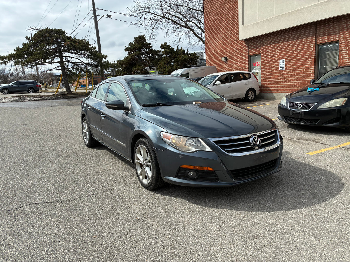 VOLKSWAGEN PASSAT 2012