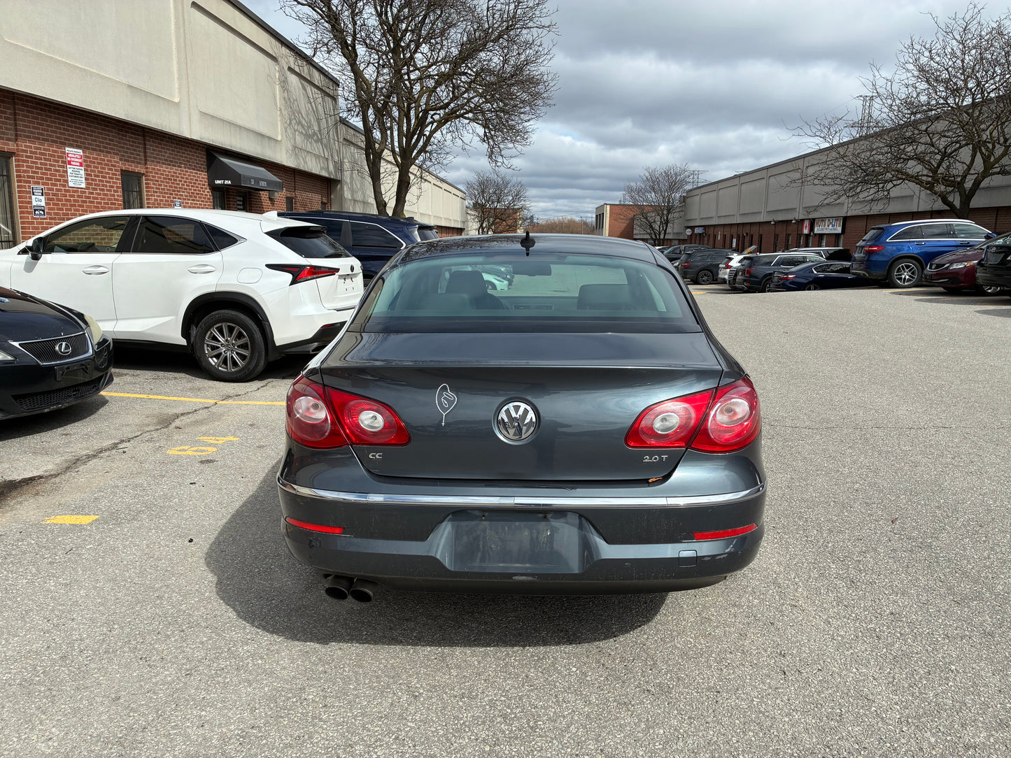 VOLKSWAGEN PASSAT 2012