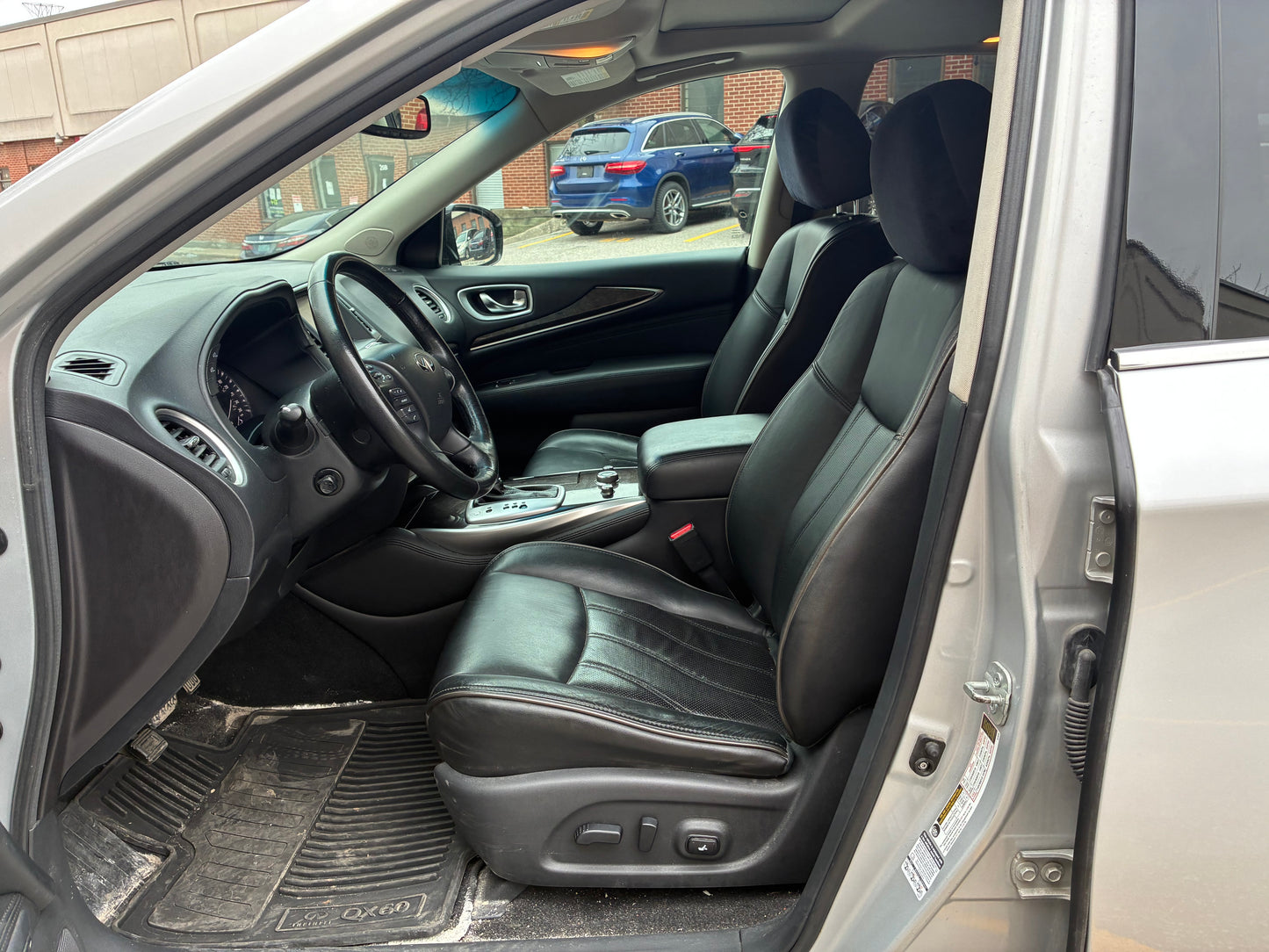INFINITI QX60 2015