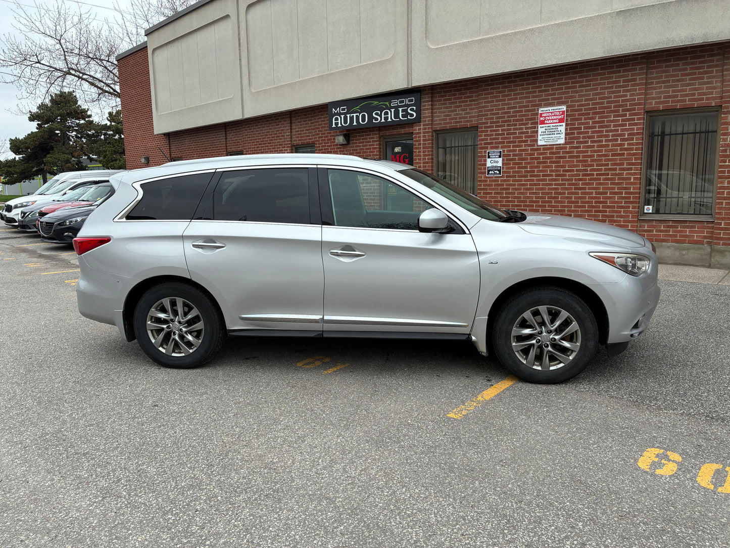 INFINITI QX60 2015