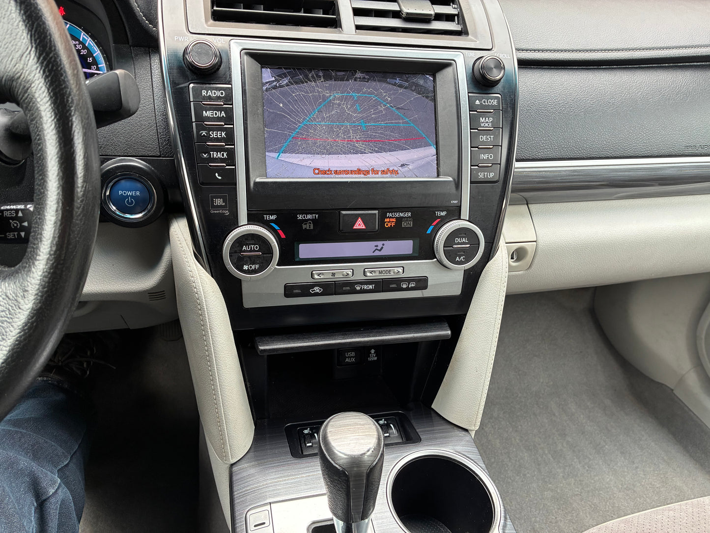 TOYOTA CAMRY 2012