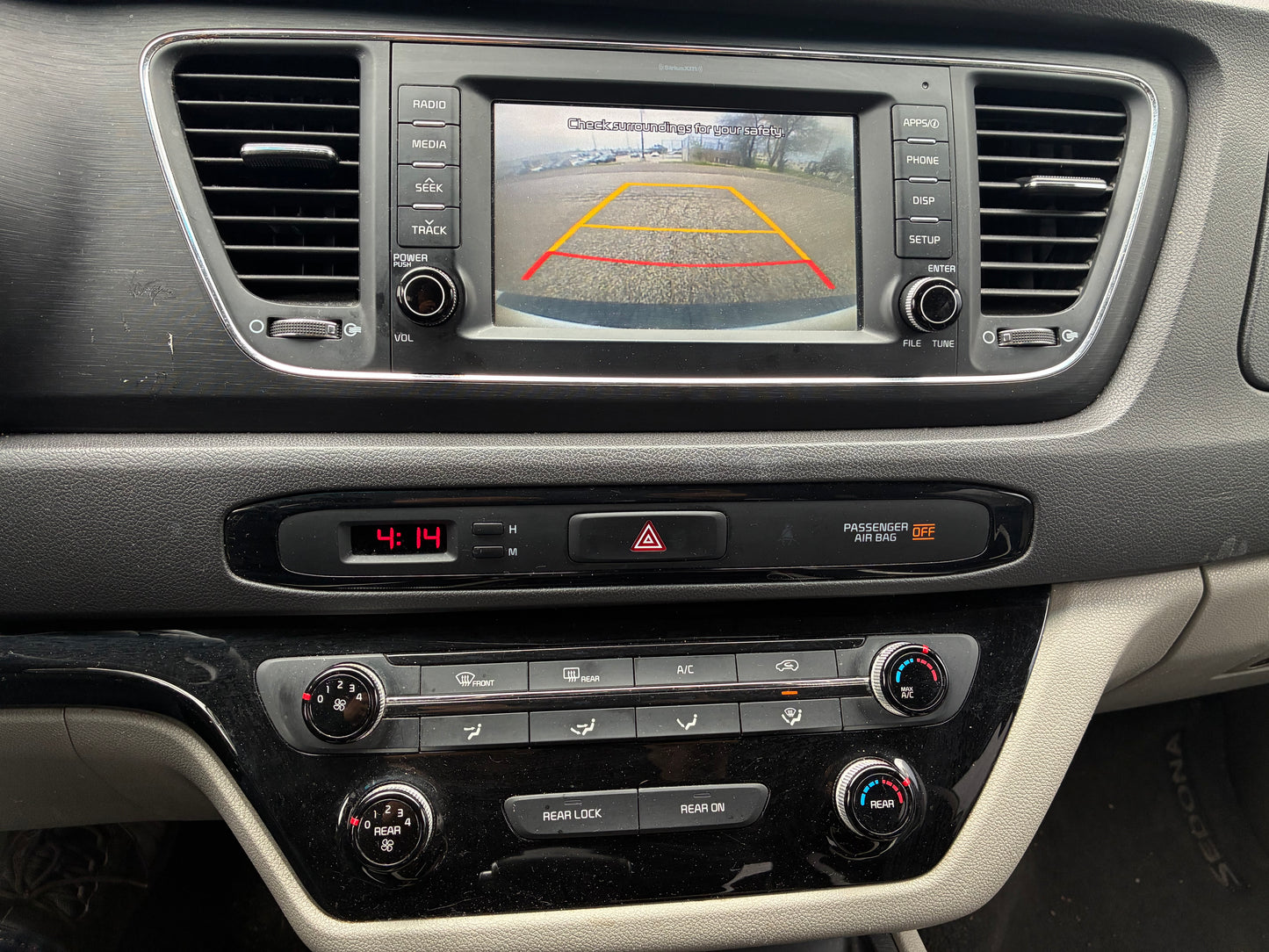 KIA SEDONA 2017