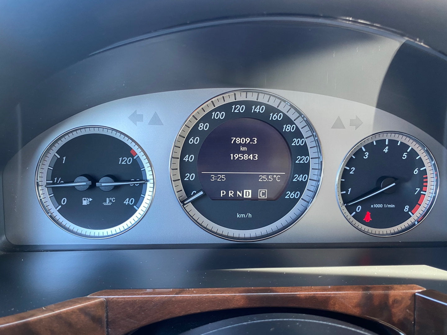 MERCEDES-BENZ GLK350 2010