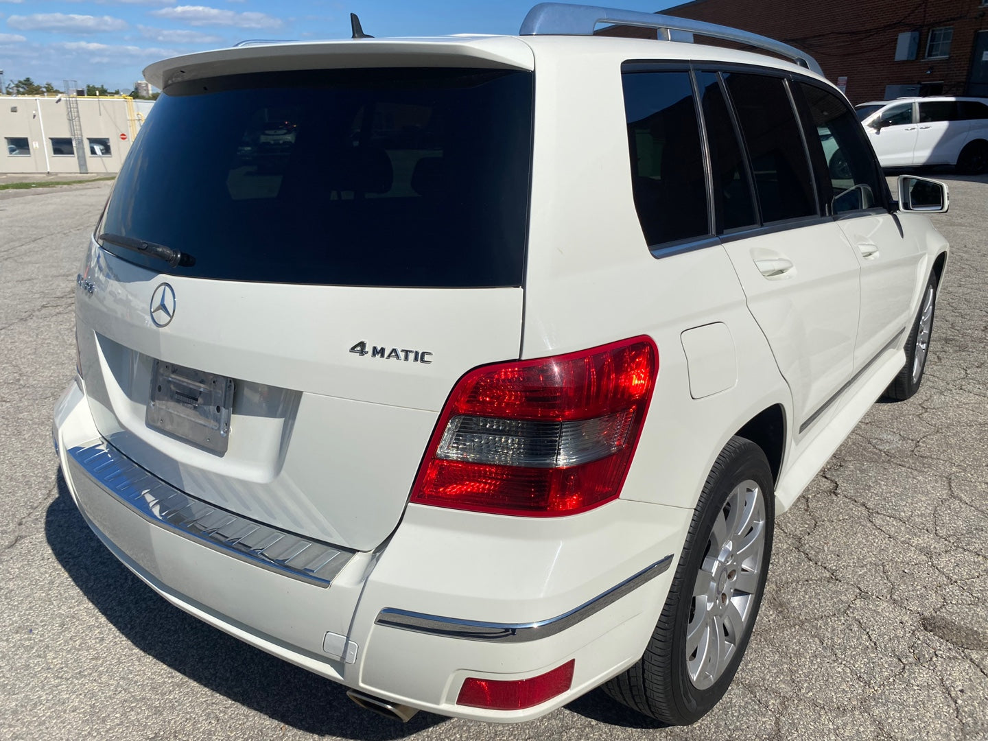 MERCEDES-BENZ GLK350 2010
