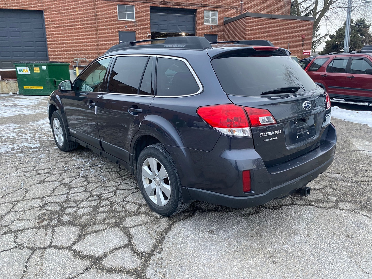 SUBARU OUTBACK 2012