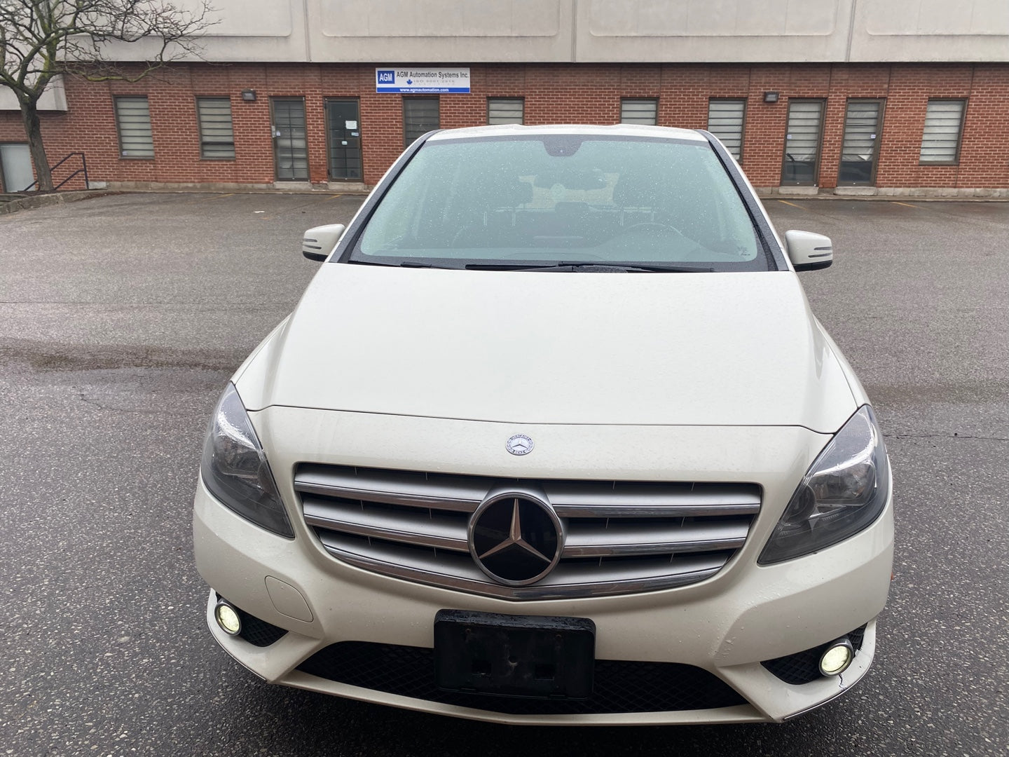 MERCEDES-BENZ B250 2014