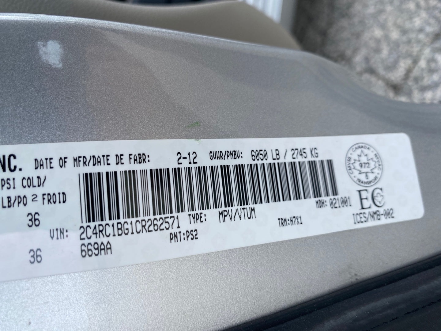 CHRYSLER TOWN&COUNTRY 2012