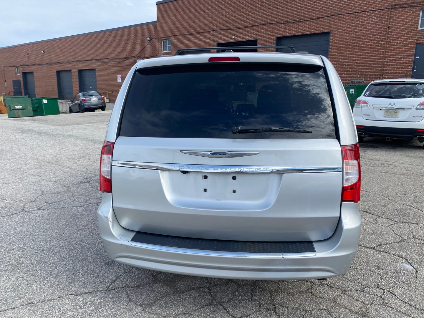 CHRYSLER TOWN&COUNTRY 2012