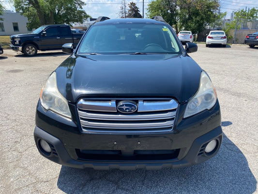SUBARU OUTBACK 2013